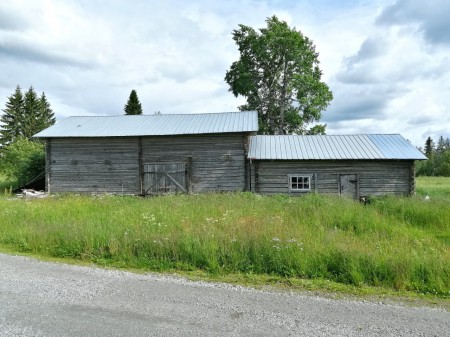 Kuja ja navetta